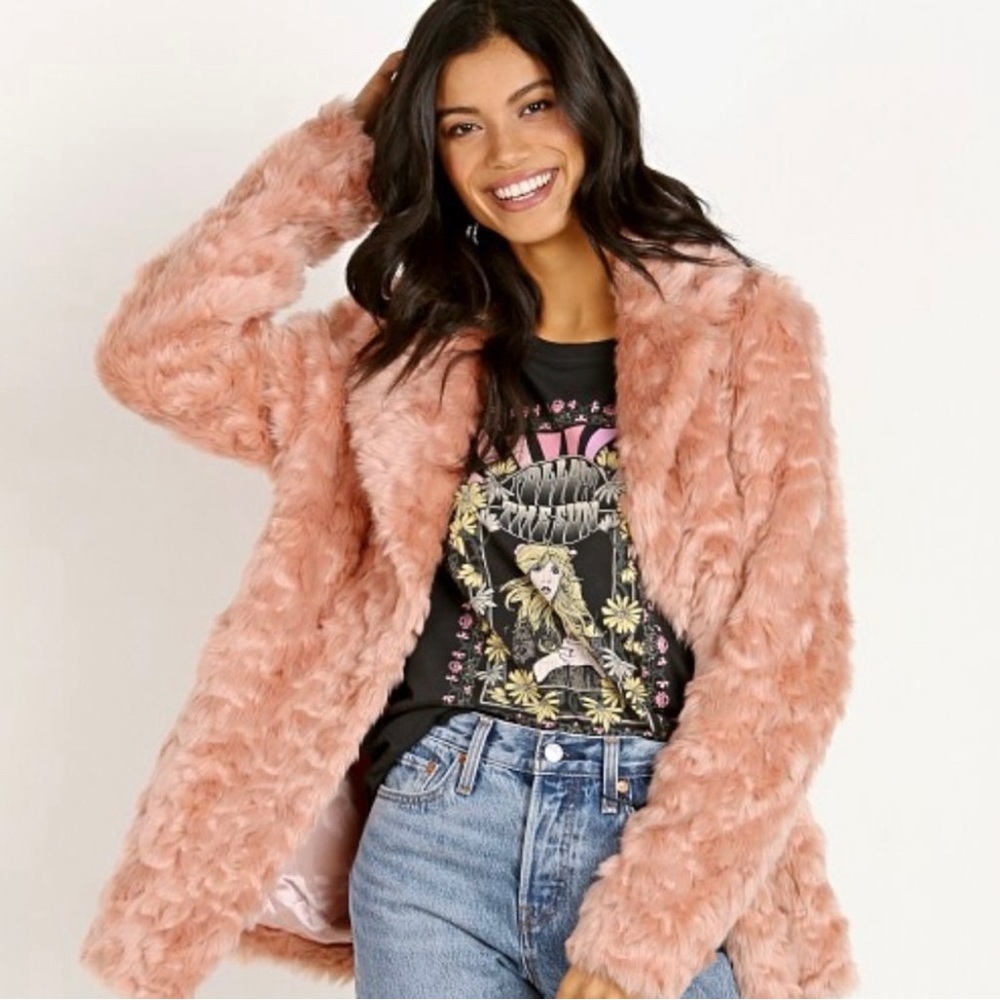Show Me Your Mumu Pink Park Ave Faux Fur Coat Size XL